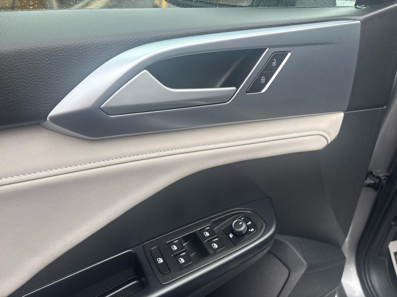 Volkswagen Taos SE 4Motion 2025