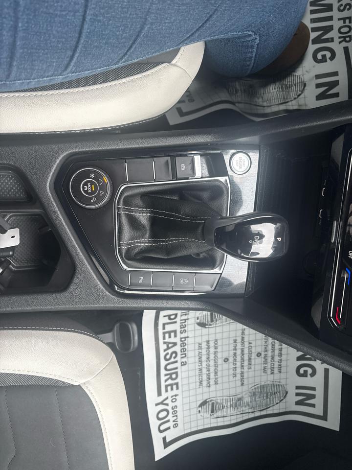 Volkswagen Taos SE 4Motion 2025