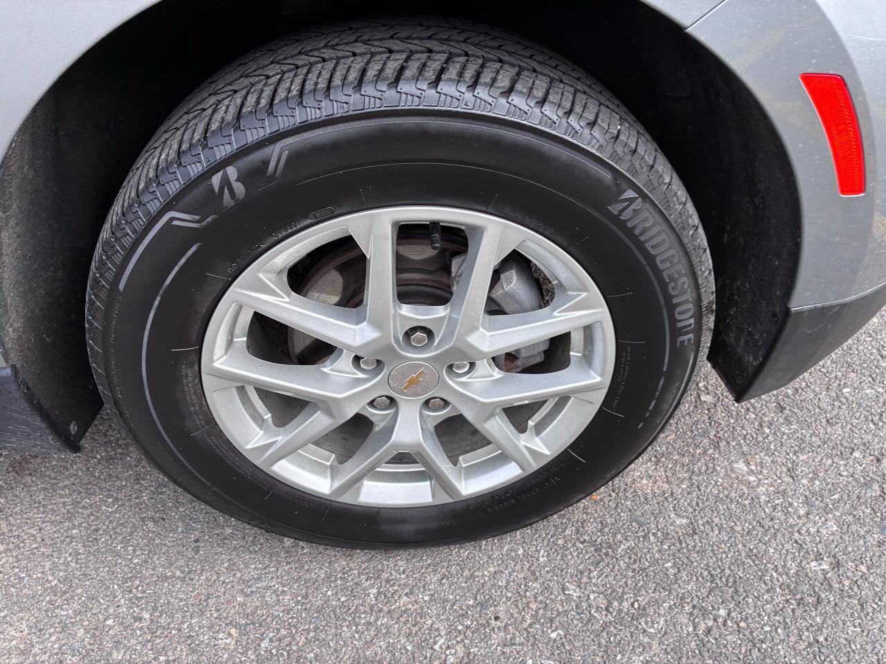 Chevrolet EQUINOX LT  2024