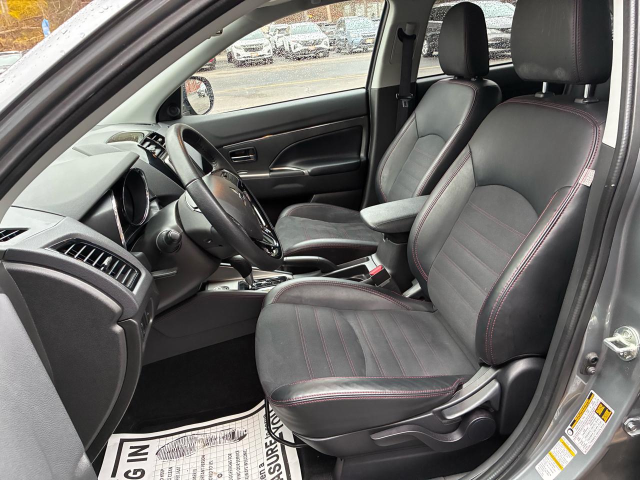 Mitsubishi Outlander Sport 2.0 ES 4WD 2024