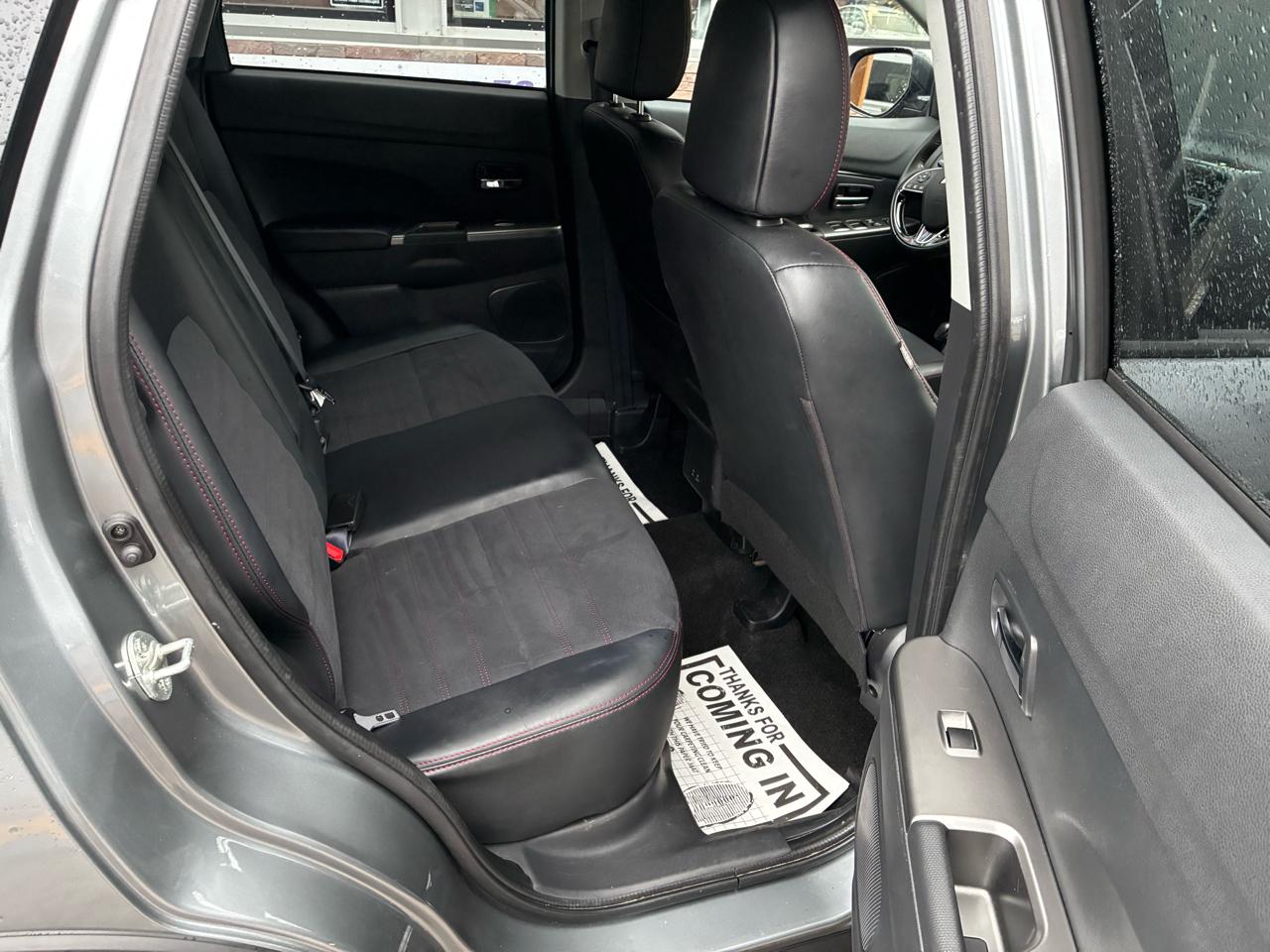 Mitsubishi Outlander Sport 2.0 ES 4WD 2024