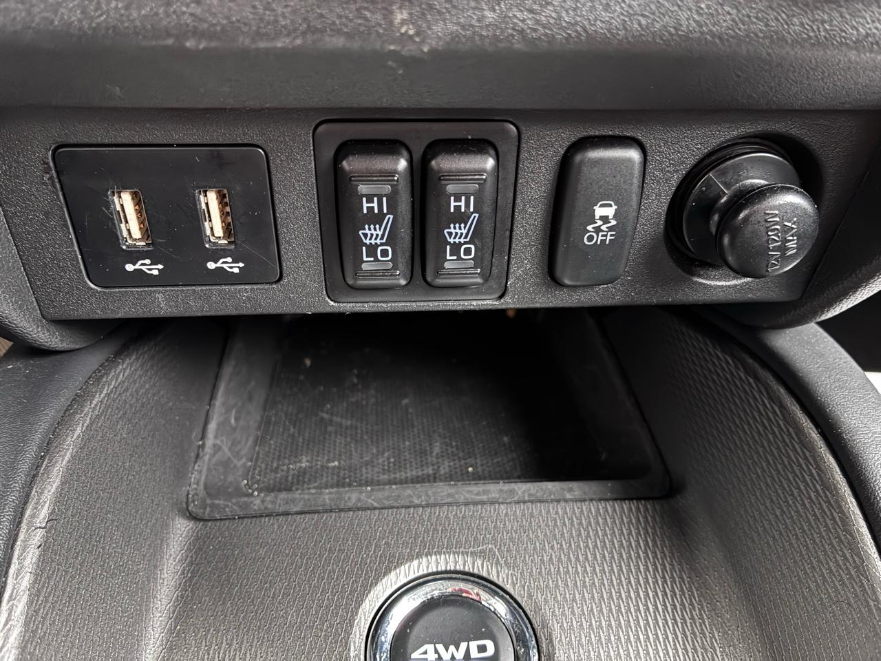 Mitsubishi Outlander Sport 2.0 ES 4WD 2024