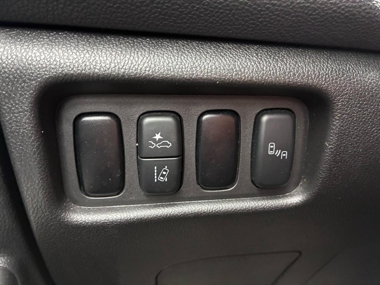 Mitsubishi Outlander Sport 2.0 ES 4WD 2024