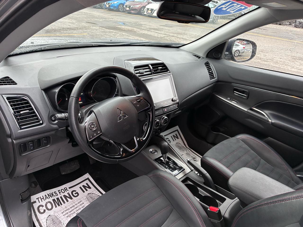 Mitsubishi Outlander Sport 2.0 ES 4WD 2024