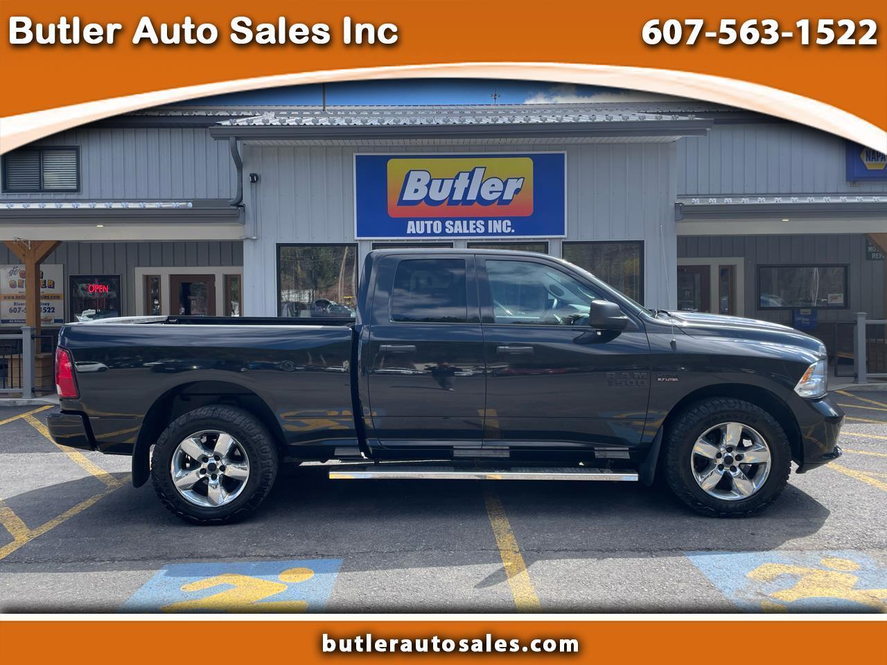 RAM 1500 Classic Tradesman Quad Cab 4WD 2019