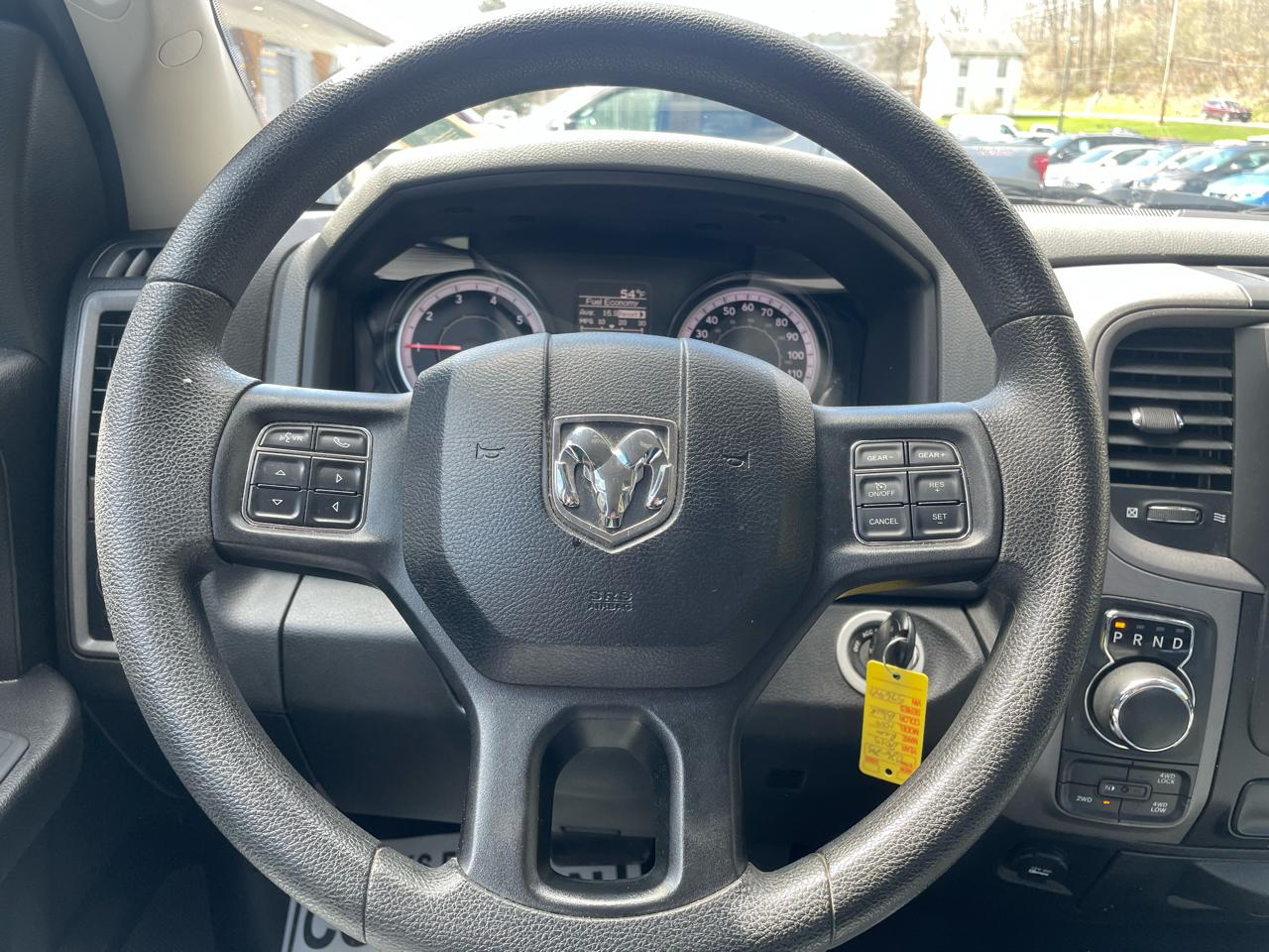 RAM 1500 Classic Tradesman Quad Cab 4WD 2019