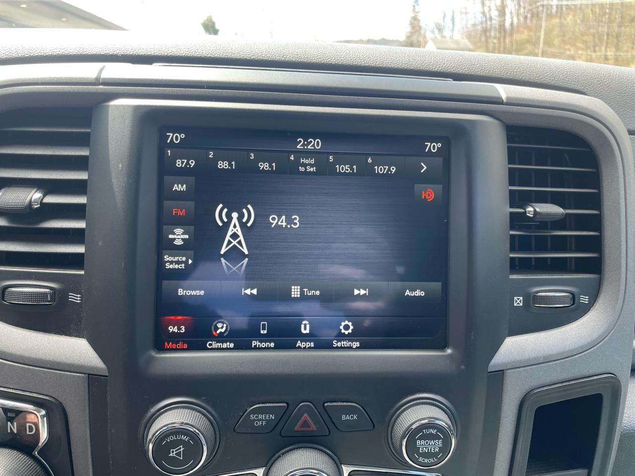 RAM 1500 Classic Tradesman Quad Cab 4WD 2019