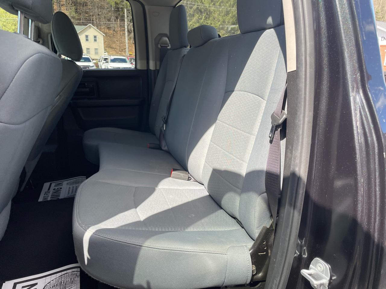 RAM 1500 Classic Tradesman Quad Cab 4WD 2019