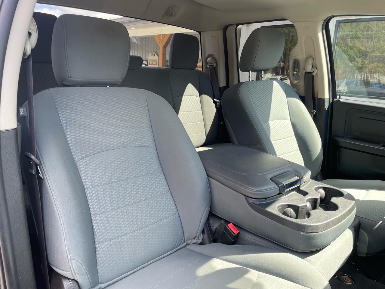 RAM 1500 Classic Tradesman Quad Cab 4WD 2019