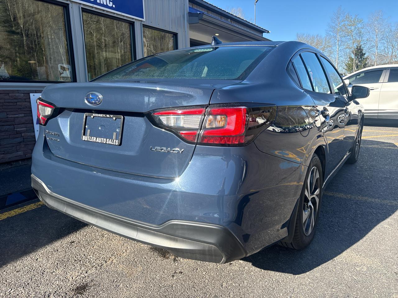 Subaru Legacy Premium 2023