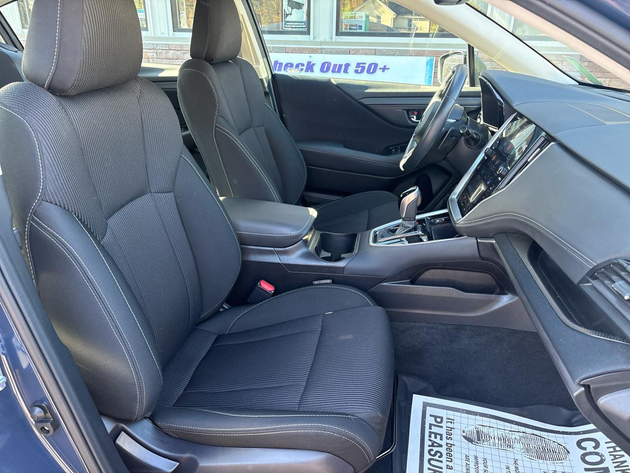 Subaru Legacy Premium 2023