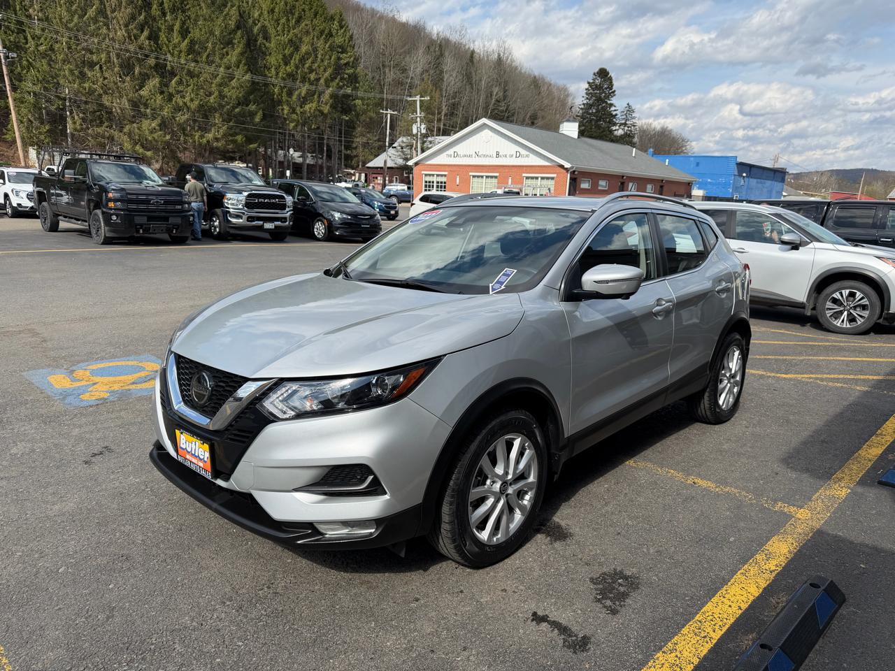 Nissan Rogue Sport SV AWD 2022