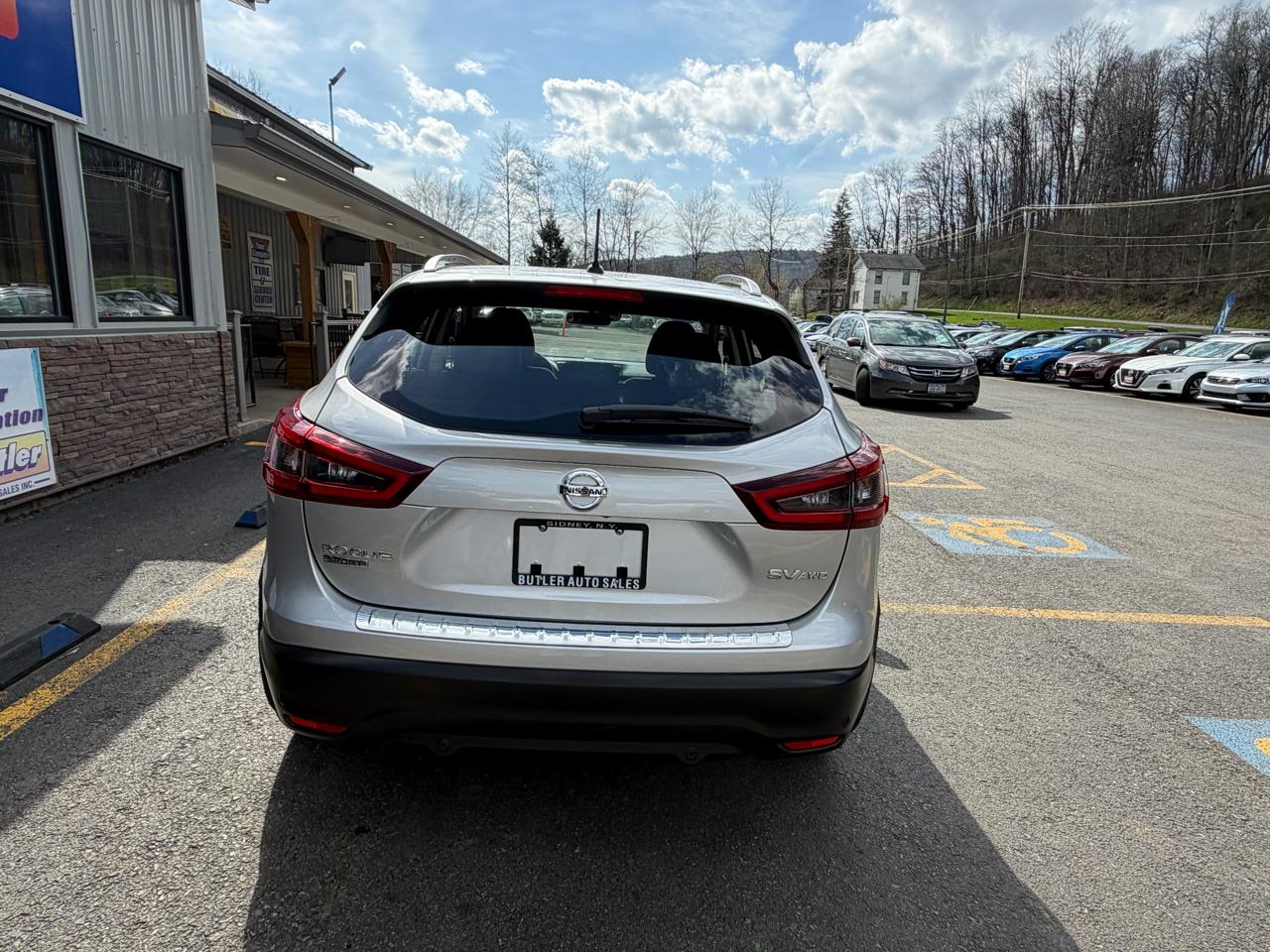 Nissan Rogue Sport SV AWD 2022