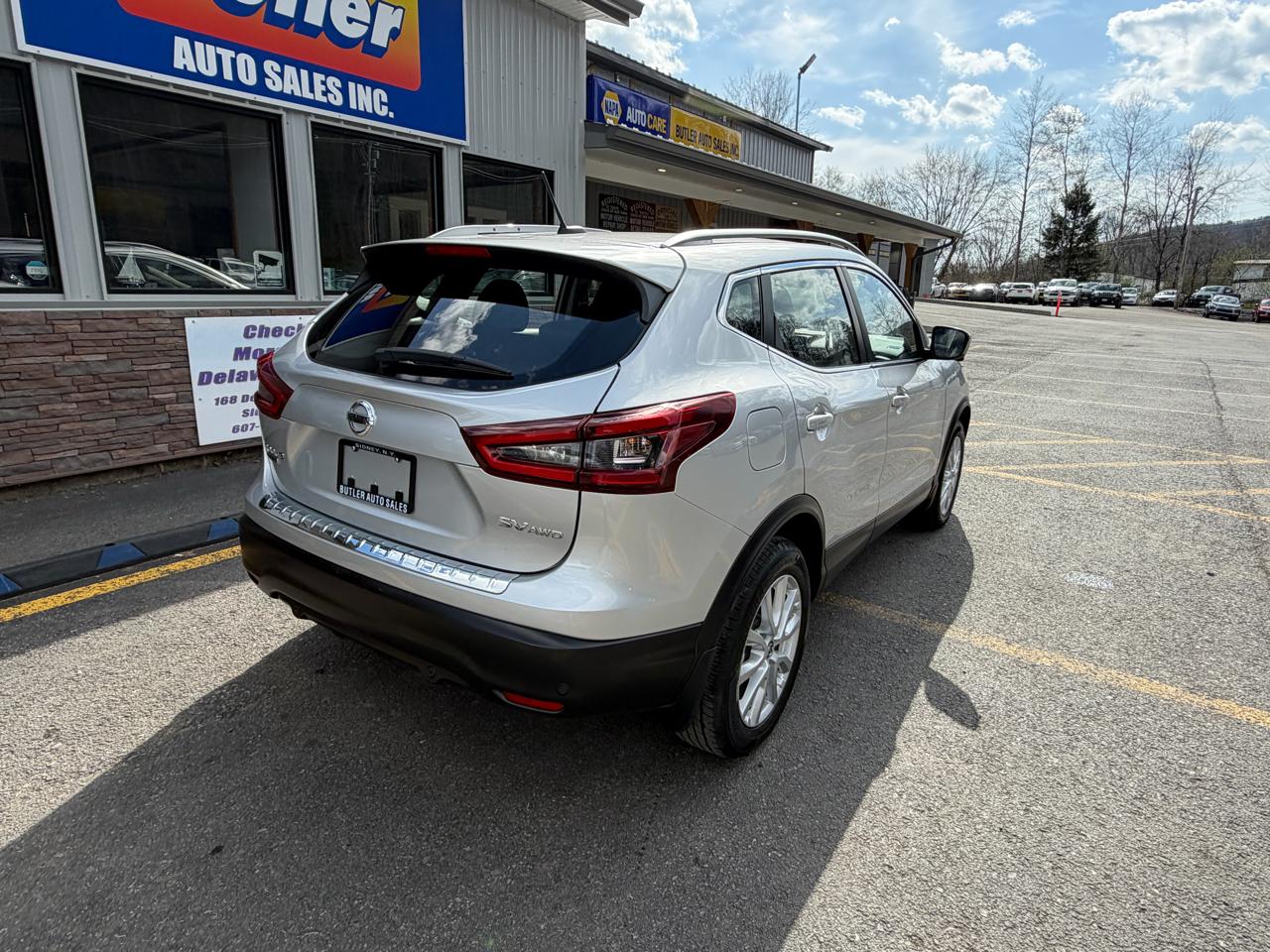 Nissan Rogue Sport SV AWD 2022
