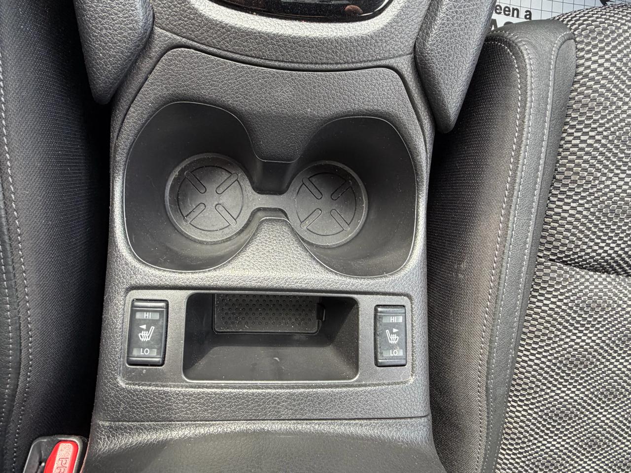 Nissan Rogue Sport SV AWD 2022