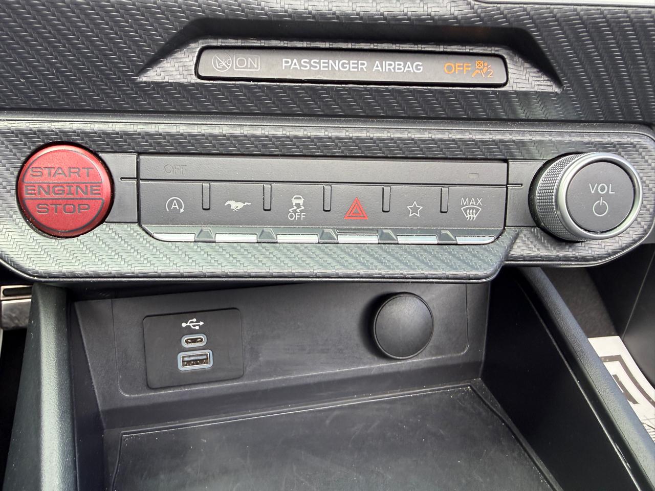 Ford Mustang EcoBoost Premium Convertible 2025