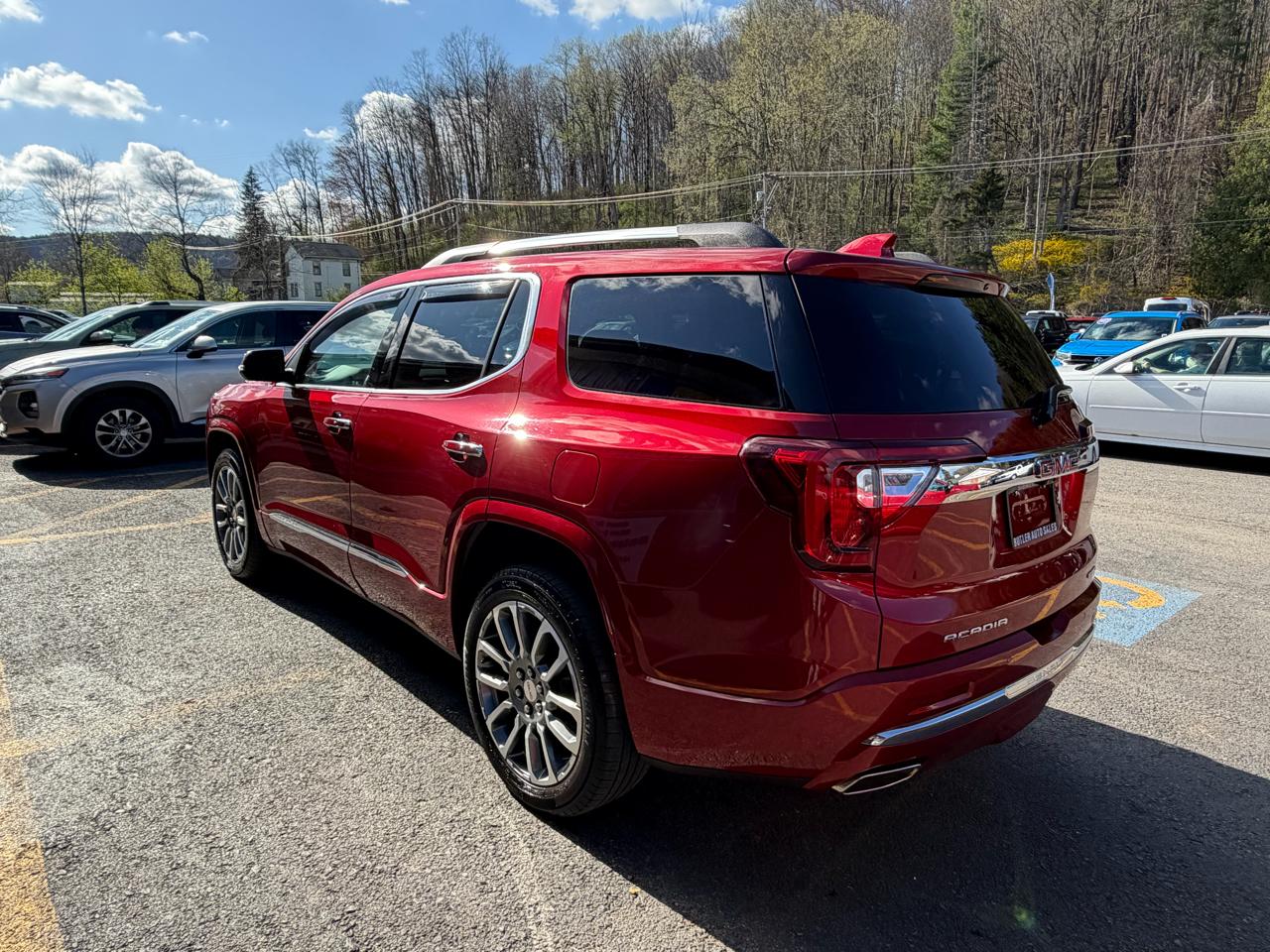 GMC Acadia Denali AWD 2021
