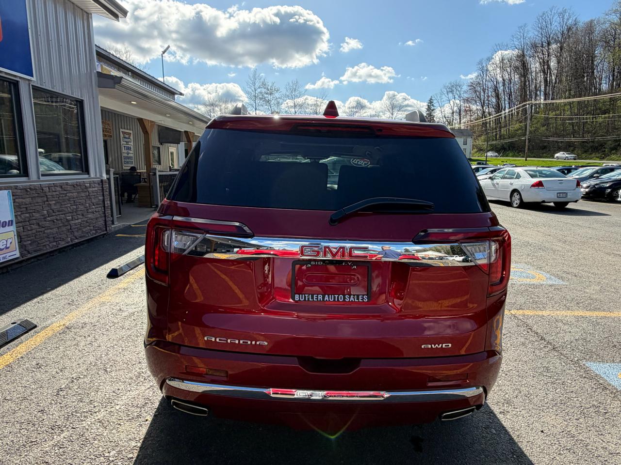 GMC Acadia Denali AWD 2021