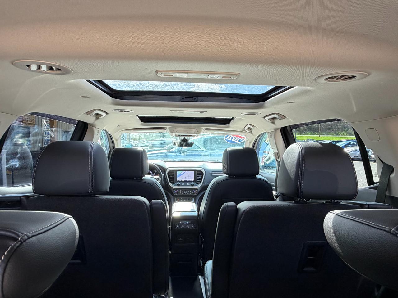 GMC Acadia Denali AWD 2021