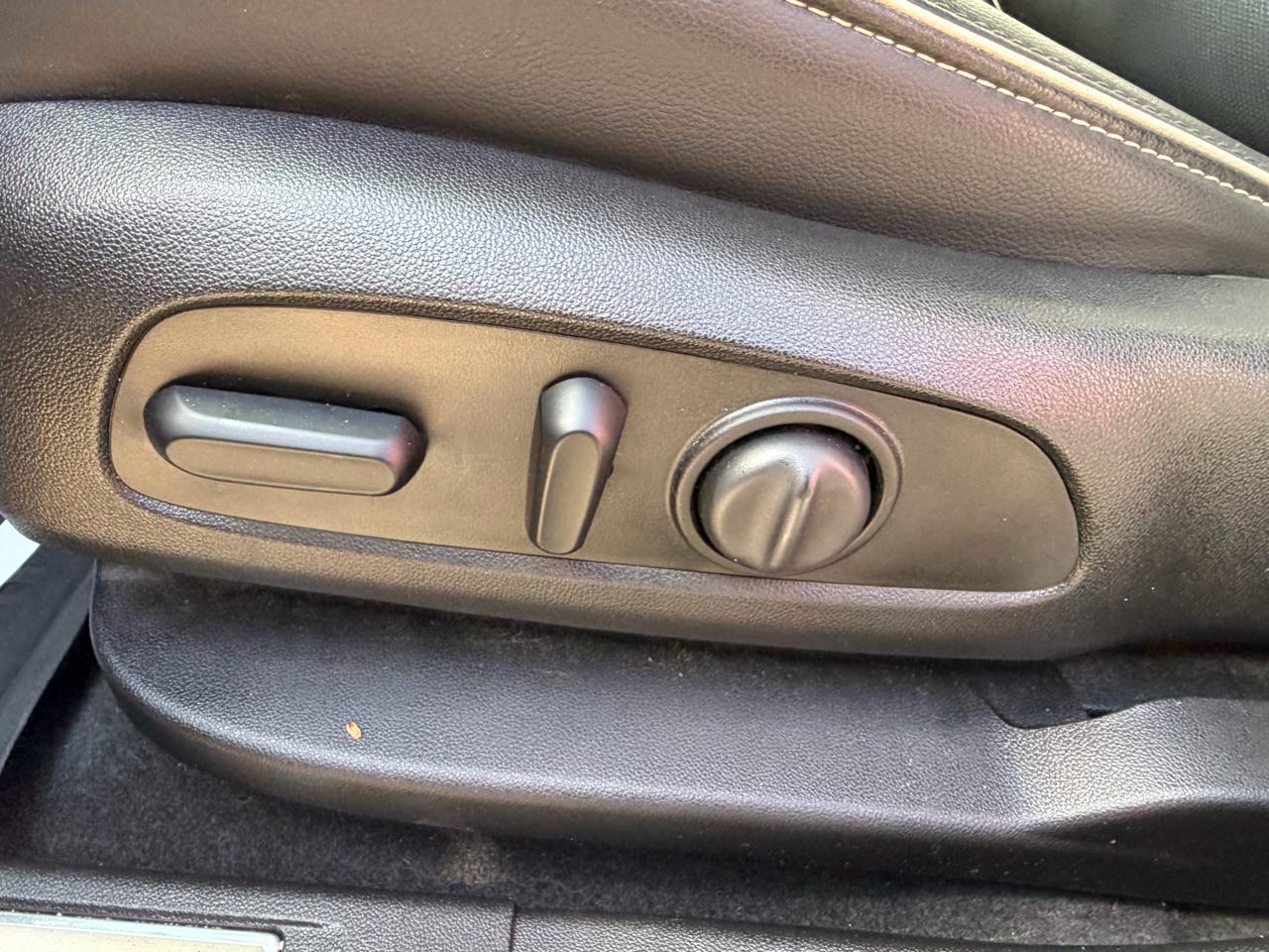 GMC Acadia Denali AWD 2021