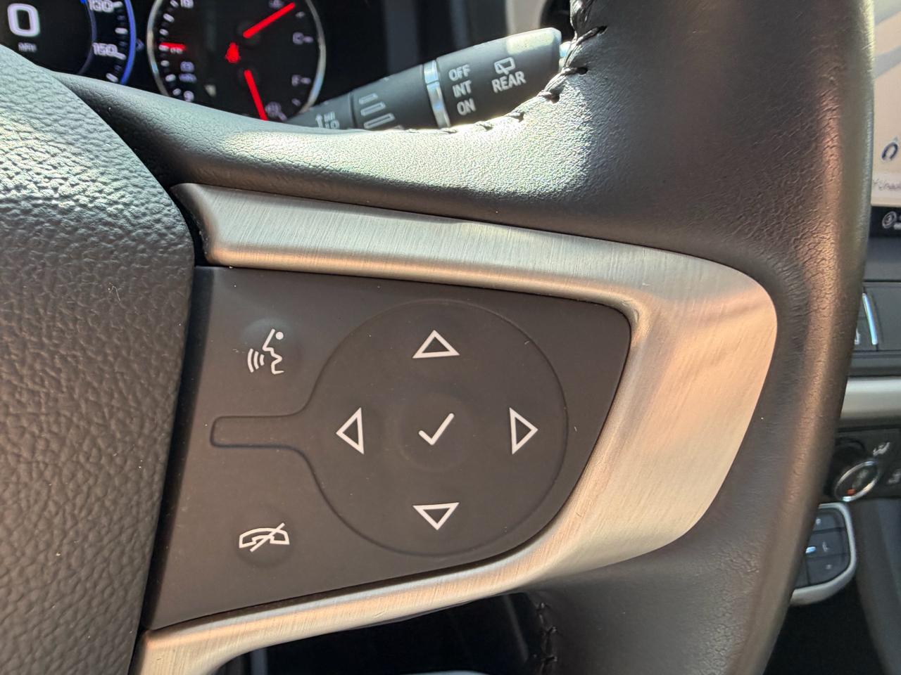 GMC Acadia Denali AWD 2021