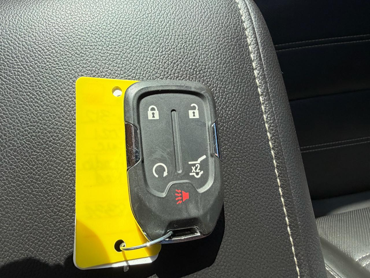 GMC Acadia Denali AWD 2021