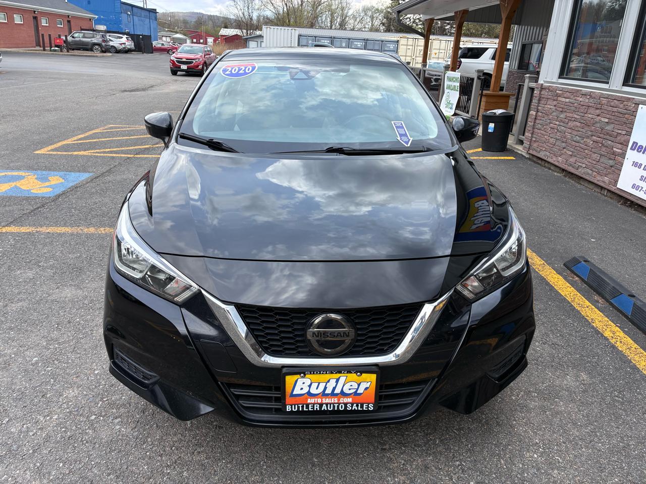 Nissan Versa SV 2020