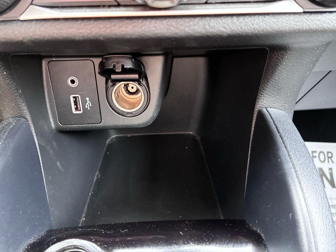 Nissan Versa SV 2020