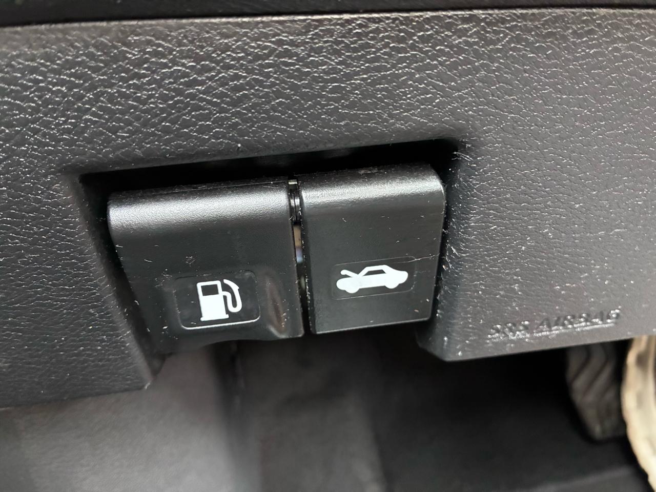 Nissan Versa SV 2020