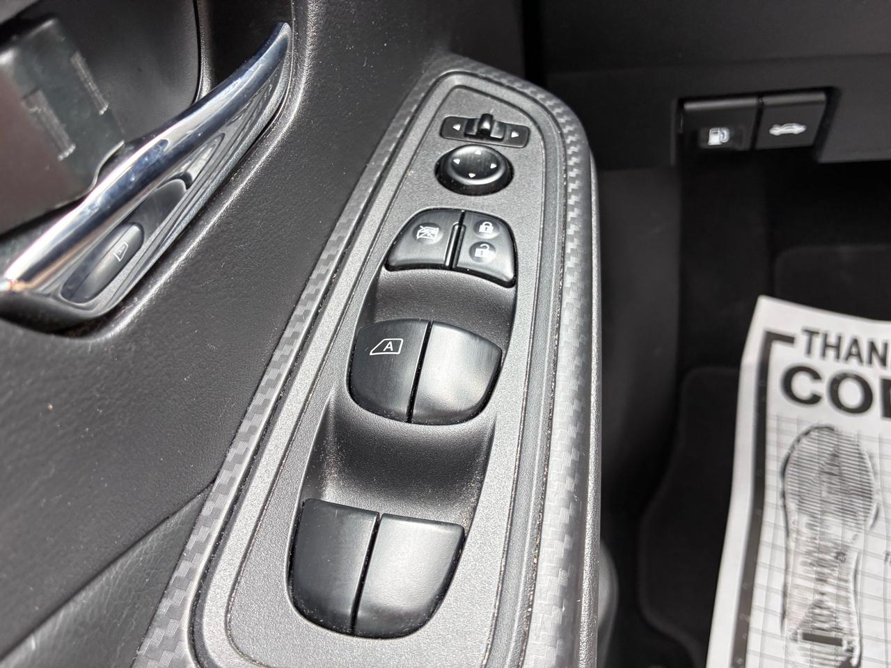 Nissan Versa SV 2020