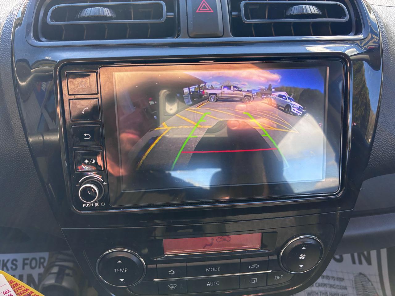 Mitsubishi Mirage ES CVT 2022