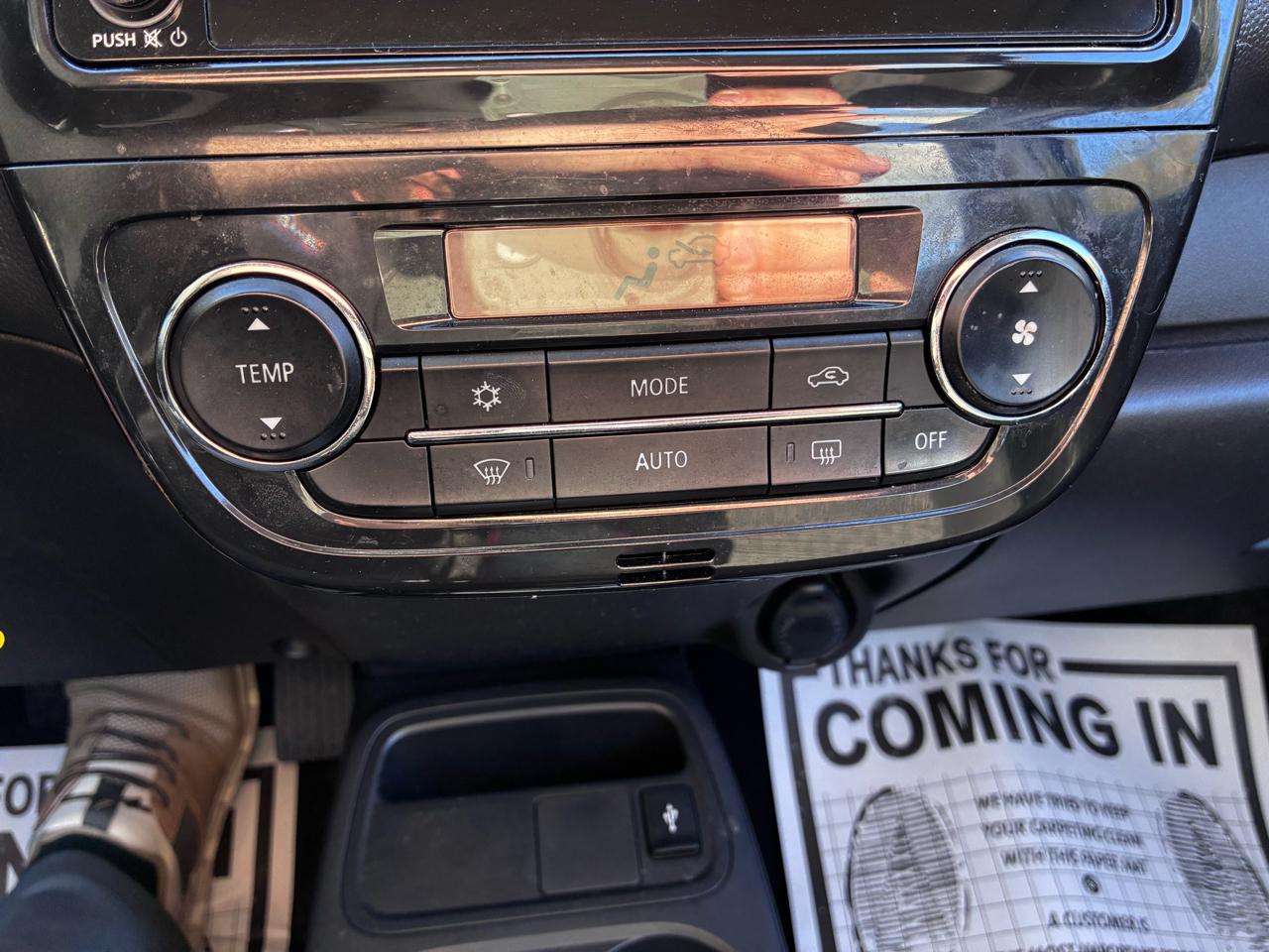 Mitsubishi Mirage ES CVT 2022