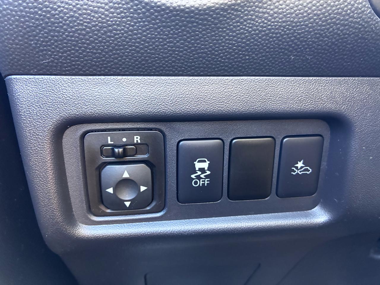 Mitsubishi Mirage ES CVT 2022