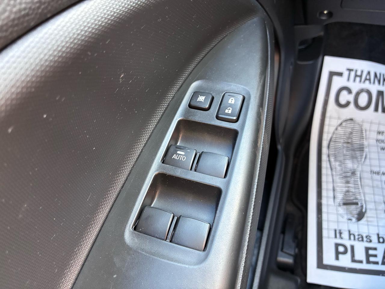 Mitsubishi Mirage ES CVT 2022