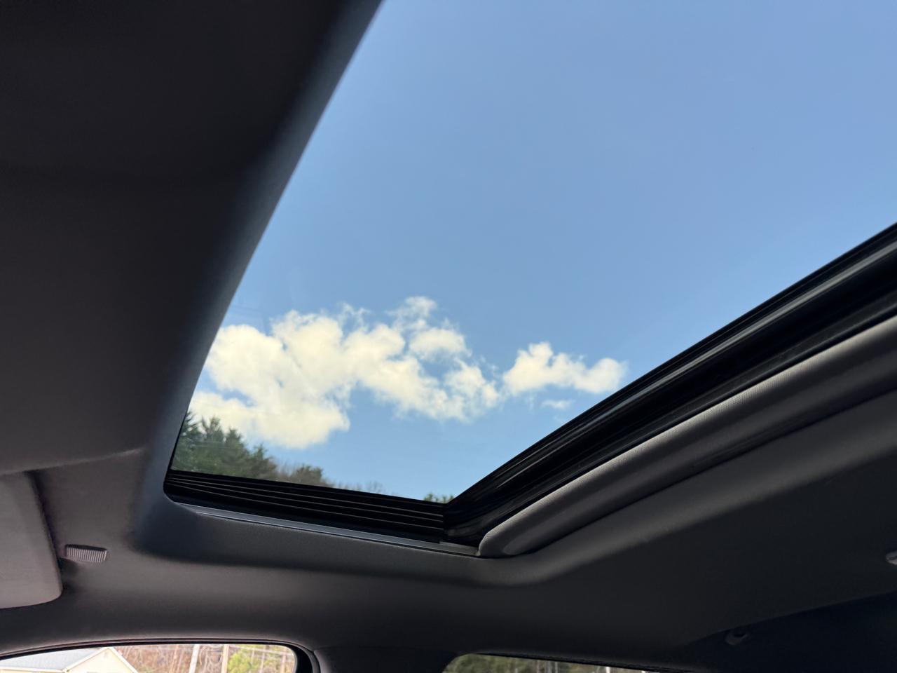 GMC Sierra 1500 Elevation Crew Cab 4WD 2024