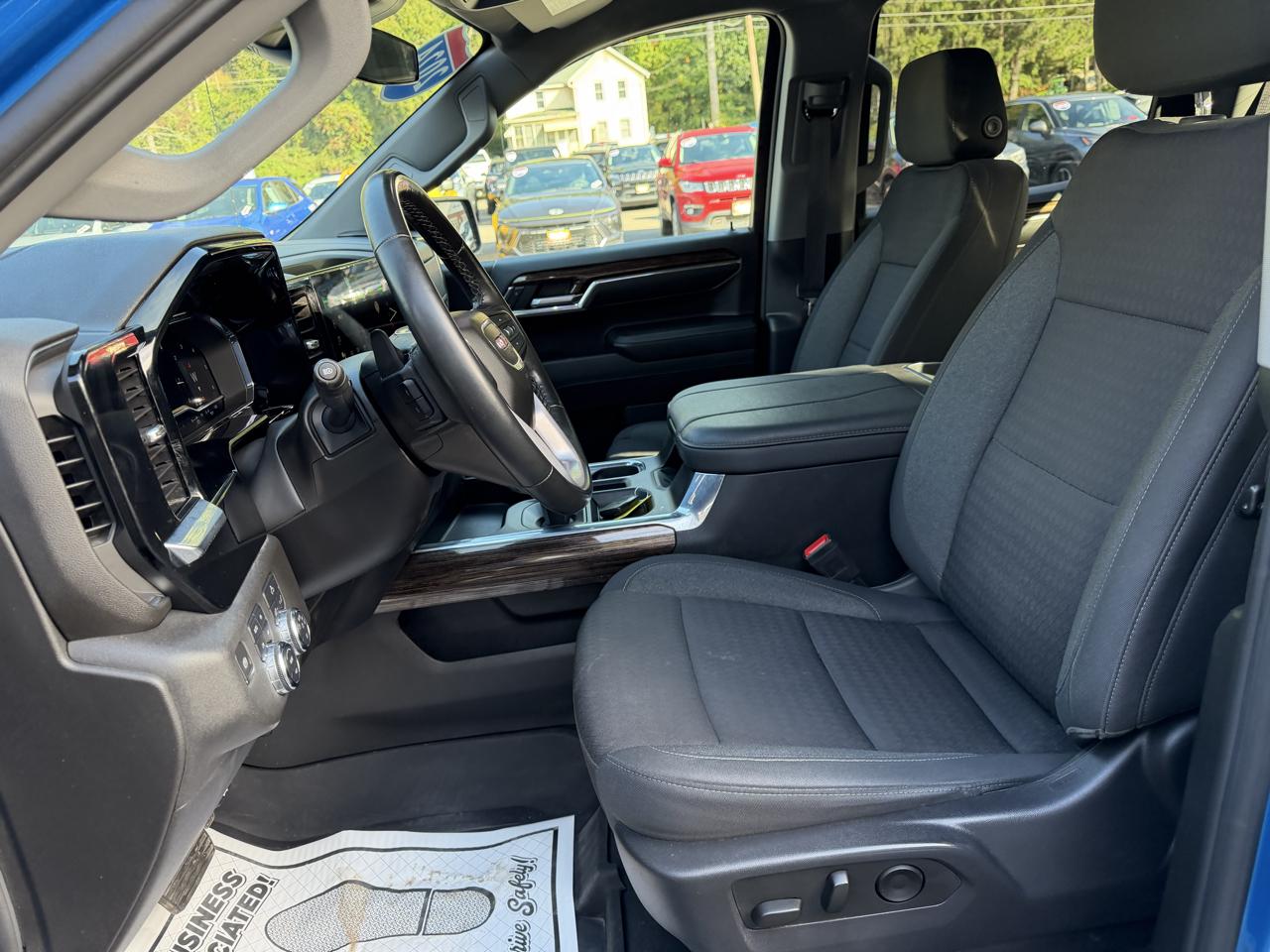 GMC Sierra 1500 Elevation Crew Cab 4WD 2024