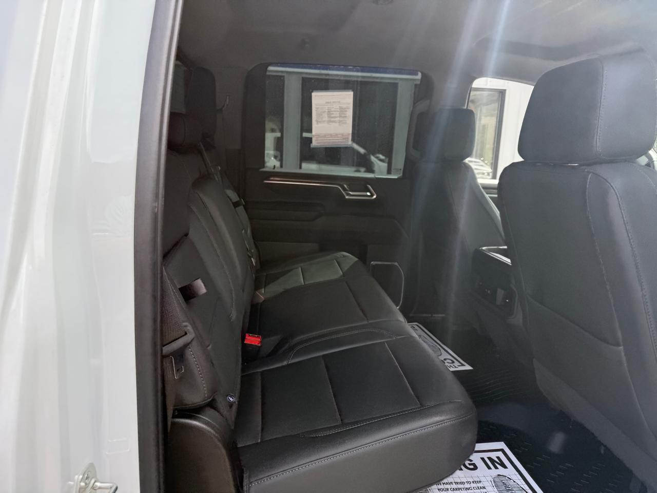 Chevrolet Silverado 3500HD LT Crew Cab 4WD 2025