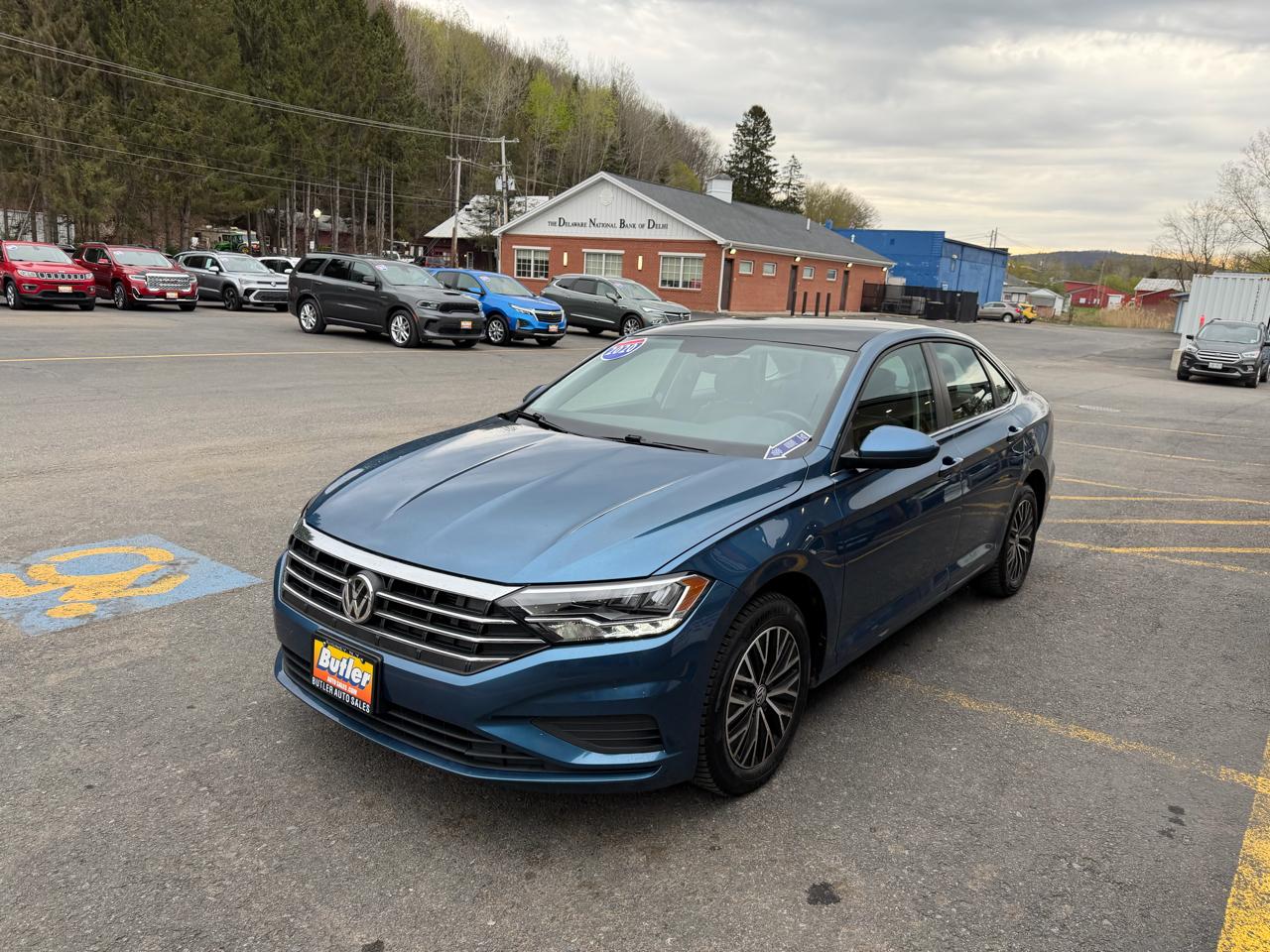 Volkswagen Jetta 1.4T S 8A 2020