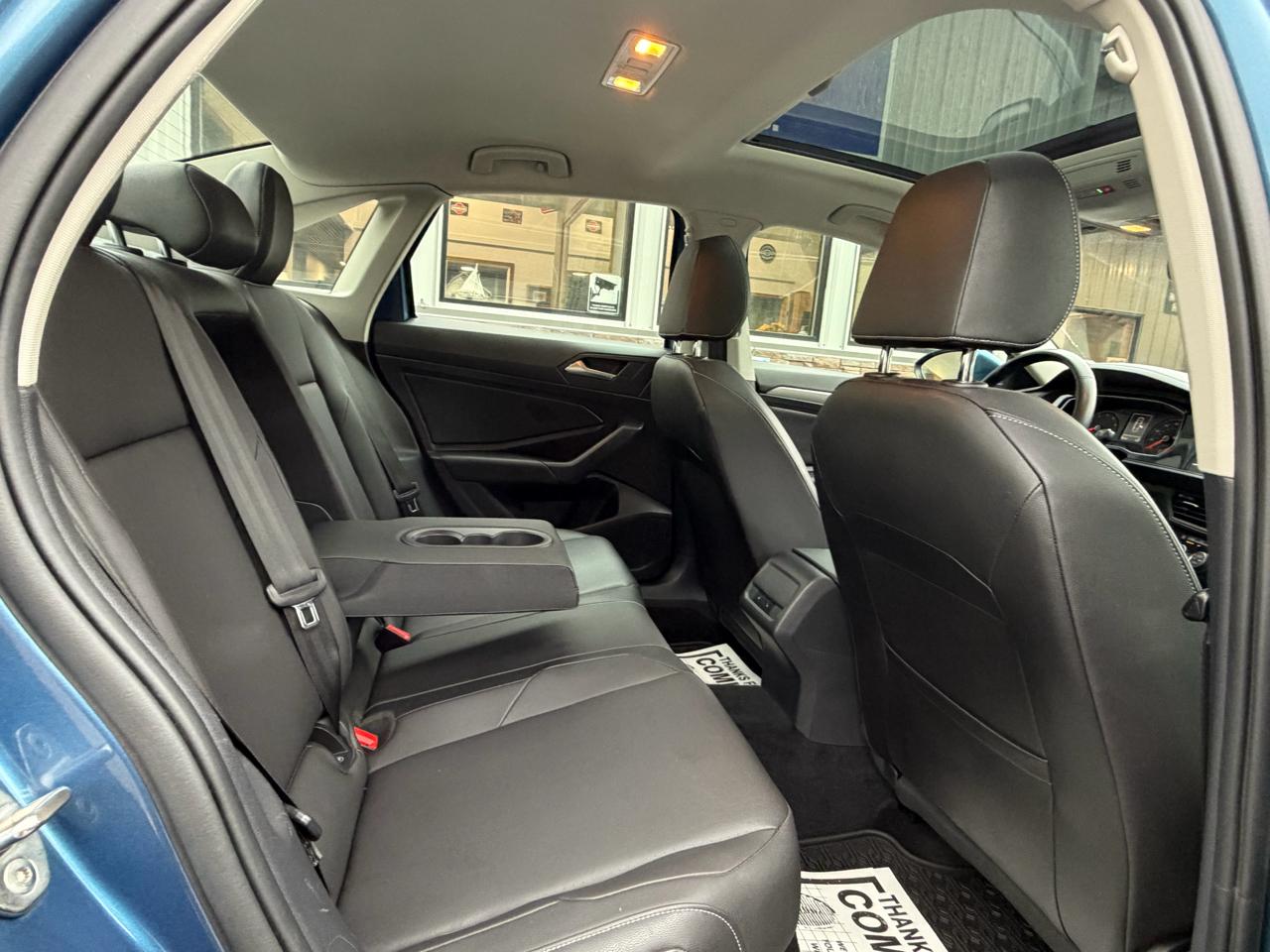 Volkswagen Jetta 1.4T S 8A 2020