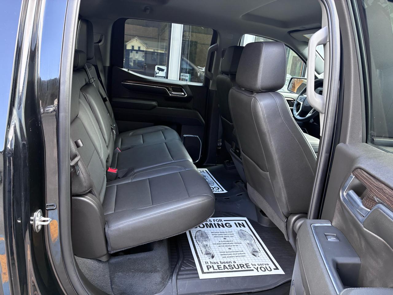 Chevrolet Silverado 1500 Trail Boss LT Crew Cab 4WD 2024