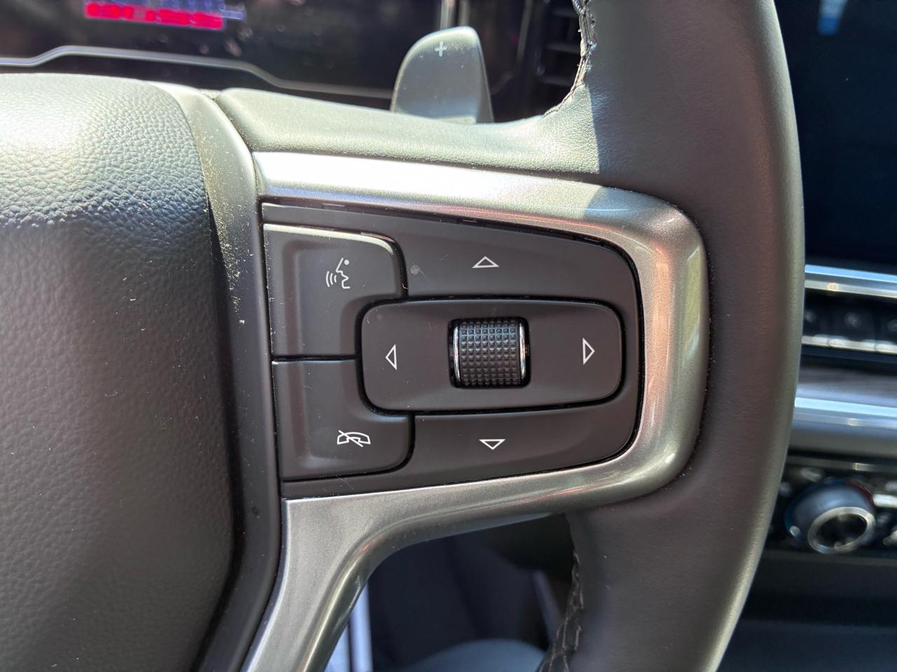 Chevrolet Silverado 1500 Trail Boss LT Crew Cab 4WD 2024