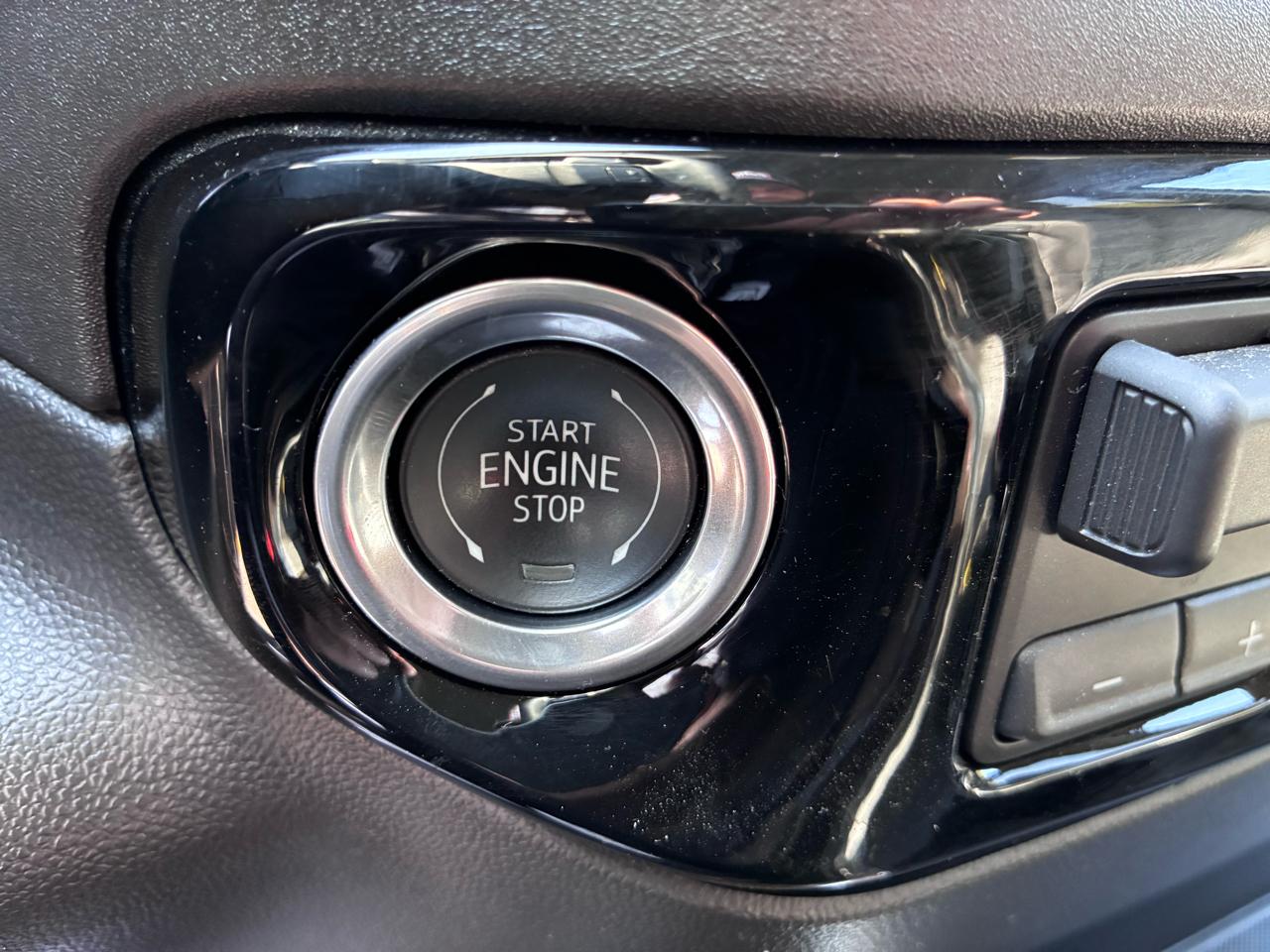 Chevrolet Silverado 1500 Trail Boss LT Crew Cab 4WD 2024