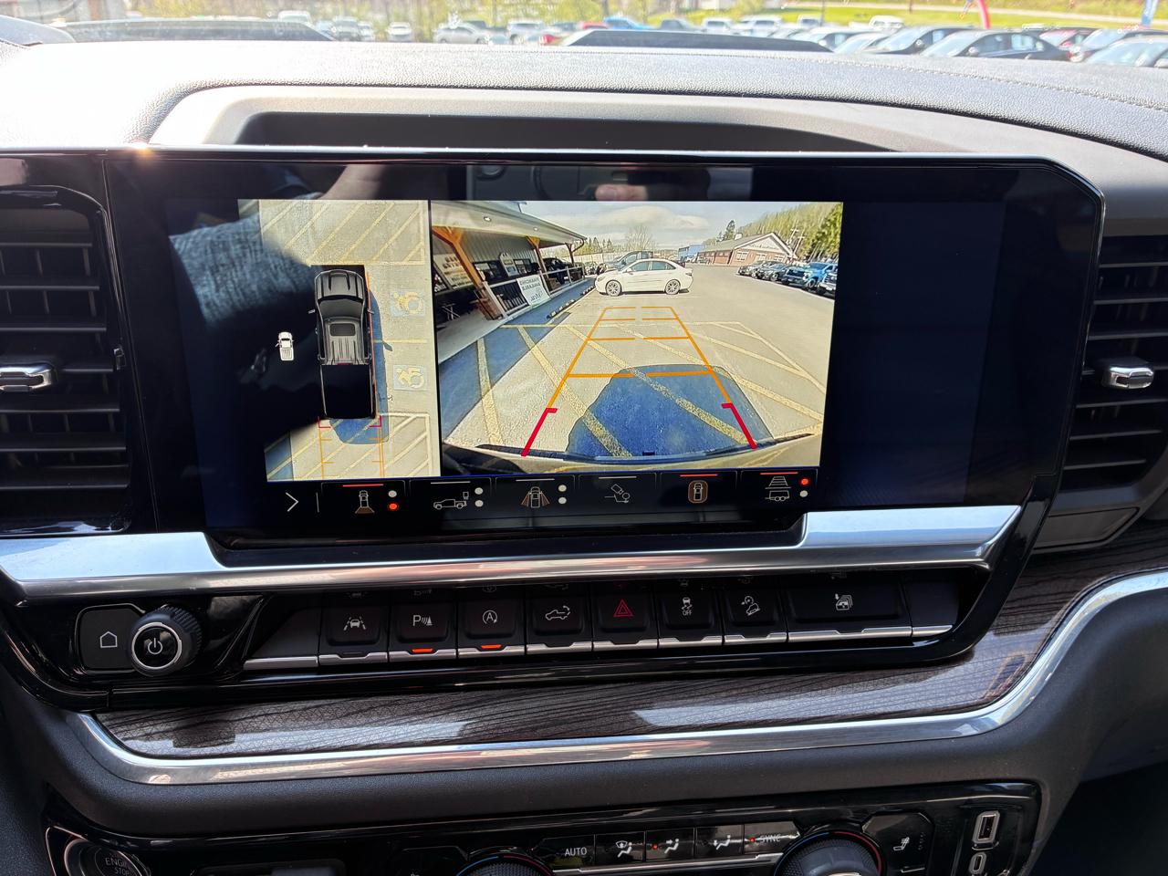 Chevrolet Silverado 1500 Trail Boss LT Crew Cab 4WD 2024