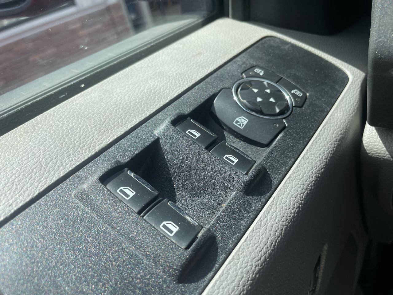 Ford F-250 SD XLT SuperCab Long Bed 4WD 2018