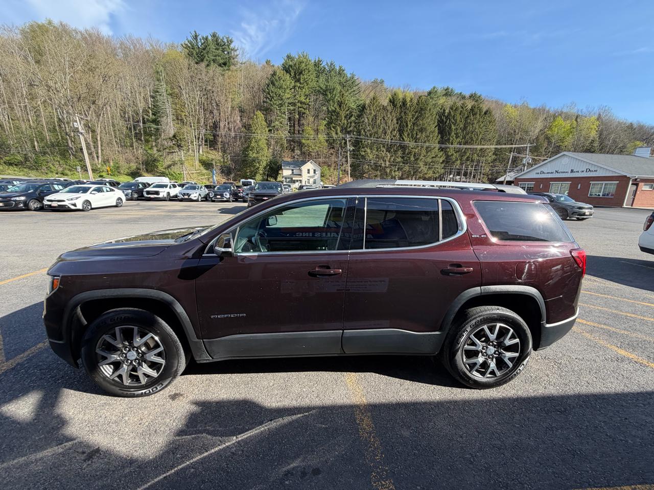GMC Acadia SLE-1 AWD 2020