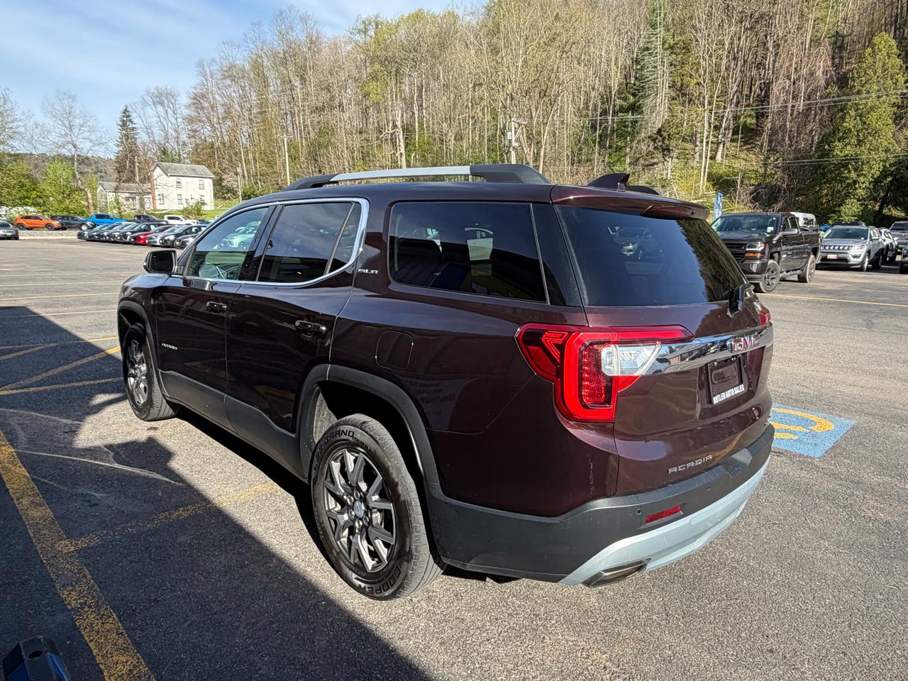 GMC Acadia SLE-1 AWD 2020