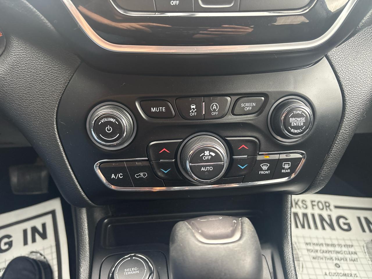 Jeep Cherokee Limited 4WD 2019