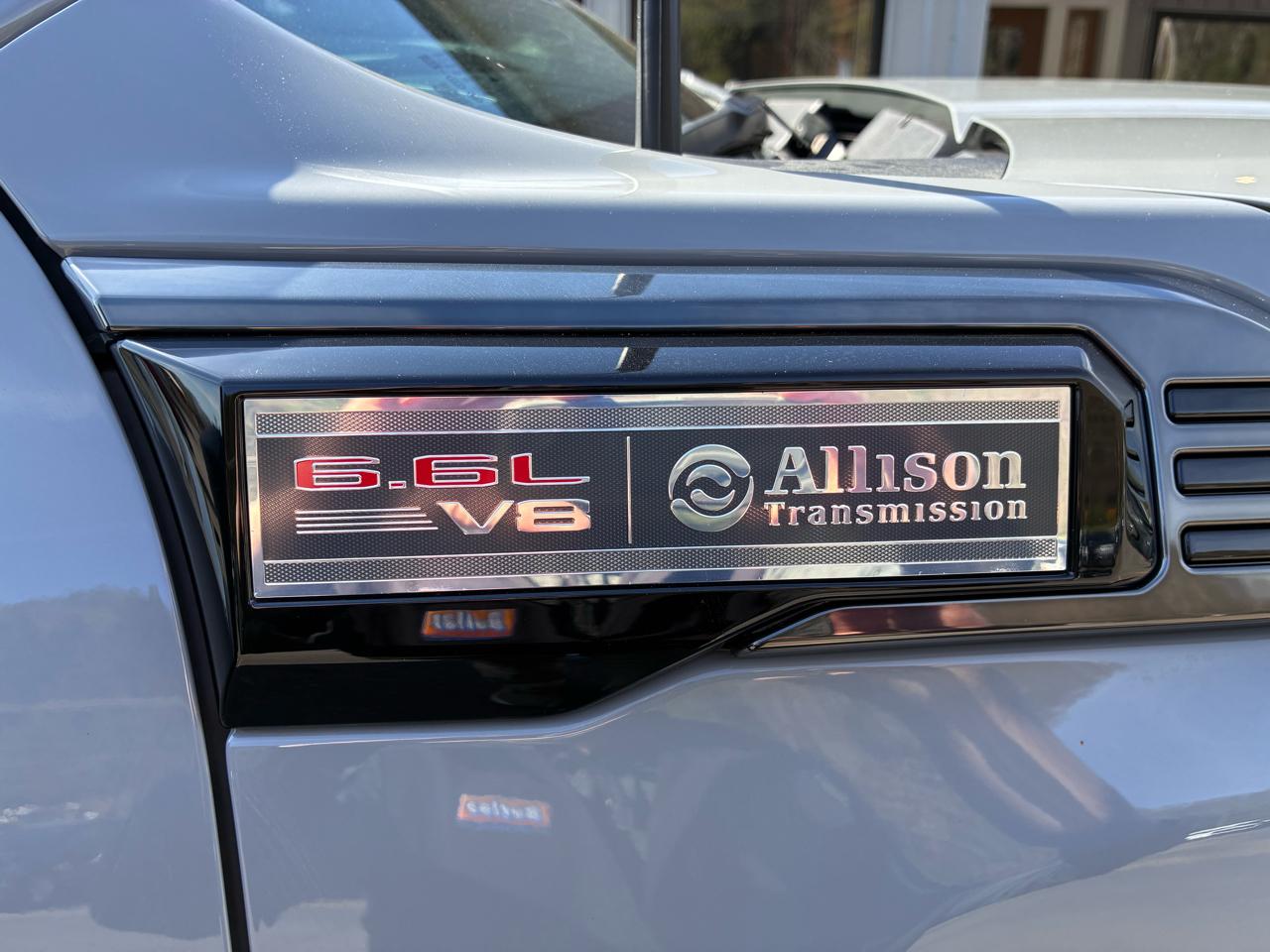 GMC Sierra 2500HD AT4 Crew Cab 4WD 2024