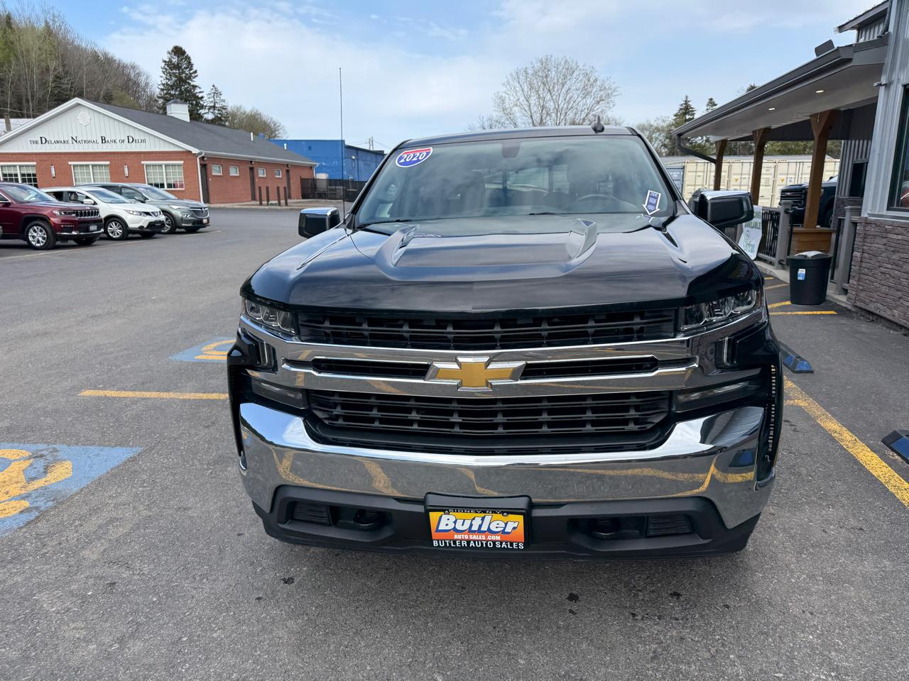 Chevrolet Silverado 1500 LT Crew Cab 4WD 2020