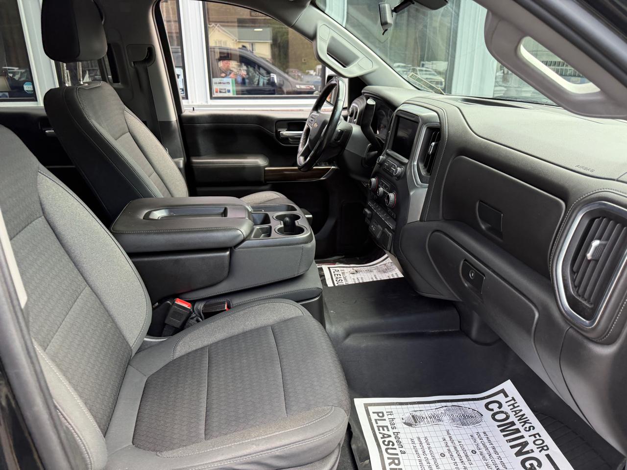 Chevrolet Silverado 1500 LT Crew Cab 4WD 2020